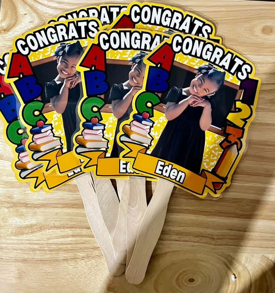 GRADUATION FANS